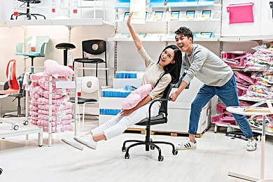 男搞女软件：未来赛车新玩法，车辆人格调校系统颠覆驾驶体验-1