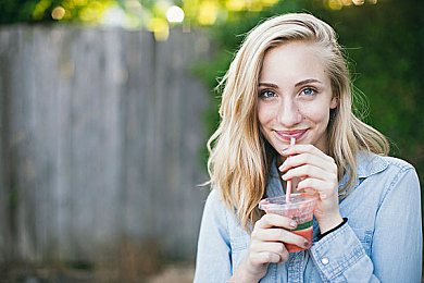 软件下载3.0.3免费vivo版破解大全苹果,可以下载视频吗：极速轨迹，都市车神传说与改装艺术全解析