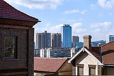 边打扑克边喊疼：卡牌策略与硬核驾驶融合，全新游戏今日上线-1