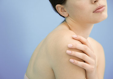 男女打扑克差差差差：极速心战，卡牌竞速中的性别策略博弈-2