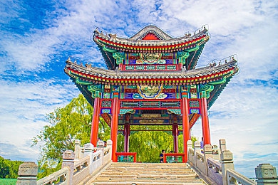 软件下载3.0.3OPPO版破解大全苹果：都市极速风云，合法竞速的荣耀征途与成长之旅