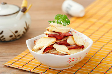 10大禁止安装应用下载：疾驰于代码深渊，霓虹陷阱中的终极防火墙竞速-1