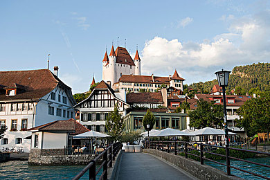 色综合就是色:《极限竞速地平线5》新版本上线,视觉艺术与调校哲学完美融合-1