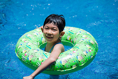 国产av系列：竞速新纪元，驾驭国潮性能车驰骋虚拟赛道