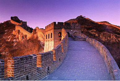 男生坤坤捅女生坤坤：极速对抗赛，双阵营竞速引爆赛道新玩法-1