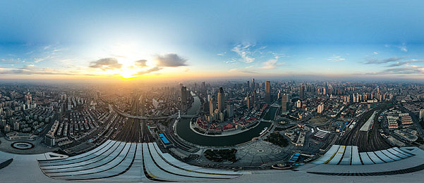 袖珍女BBwBBwBBW：微观世界狂飙，巨人国度的赛车奇旅-2