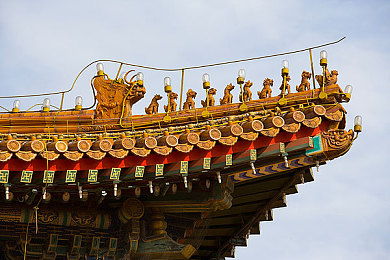 打扑克又疼又叫免费下载：极速扑克卡牌竞速，免费体验策略驾驶的痛与快乐-2