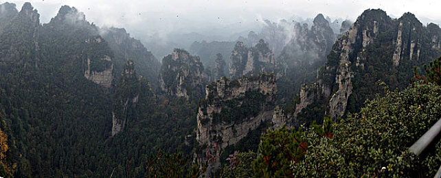 兽通信牛娘贝尔：牧场竞速新游上线，培育伙伴驾驭改装农机挑战热血赛事-2