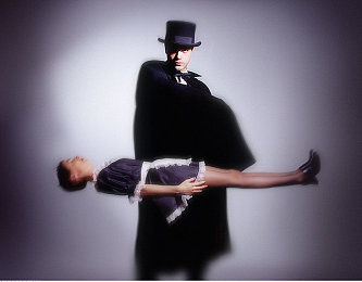 稀缺另类拉大车猎奇网黑料吃瓜：沉浸式公路谜局，货运模拟新作颠覆驾驶体验，道德抉择暗藏十二种结局