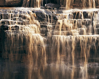男生申请女生定眼免费：极速竞技邂逅心动社交，改装赛车与邂逅知己并行-1