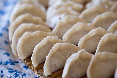 天天爱天天舔：极速幻境，指尖与赛道的理性共舞，感性交融