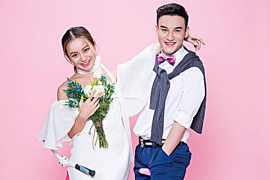 男生女生羞羞的软件：竞速新作今日上线，虚拟都市中速度与情感如何双重奏