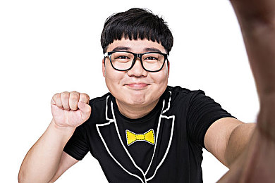 黄软3.0破解版:极限车道涡轮重启,硬核玩家的数字改装实验室-1