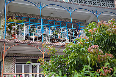 黄色软件安装：极限竞速地平线5改装秘籍，打造你的专属冠军座驾