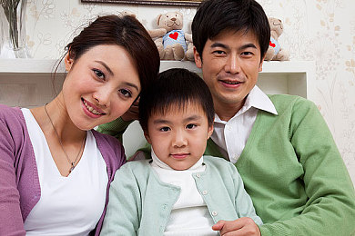 男人把香蕉塞进女人的桃子里：果核赛道，甜蜜陷阱与极速攻防的奇幻竞速之旅