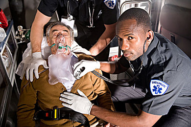 未成年人禁用软件：《极限竞速：地平线5》今日深度评测，真实驾驶体验背后的安全警示