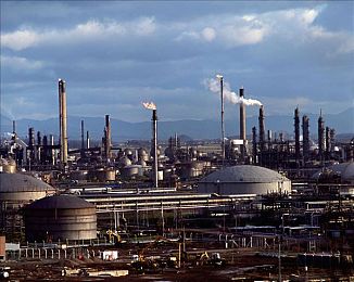 双男主做爱网站：竞速新作极速共鸣发布，双人协作模式革新赛道对决