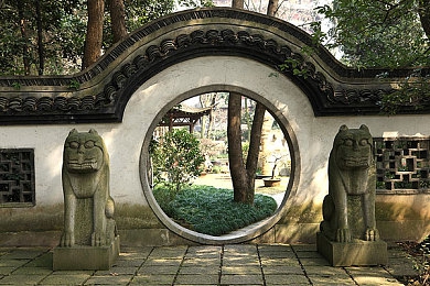 十大禁止黄色：文明驰骋，在虚拟公路守护纯粹驾驶的工业美学