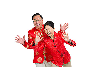 无尽 大胸 动漫 扶她：竞速革命，机甲战姬驶入未来都市赛道