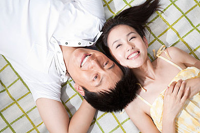 捆绑HDbdsmvk视频：次世代竞速新作发布，视觉与操控深度捆绑革新驾驶体验