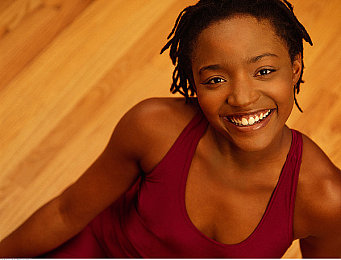 爱情岛路线独家提供VIP解锁版游戏优势：极速驰骋，心动交织，幻影赛道上的命运邂逅