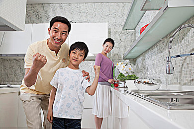 黄色软件ViV0：赛博竞速新作今日上线，霓虹都市中的街头争霸攻略全解析