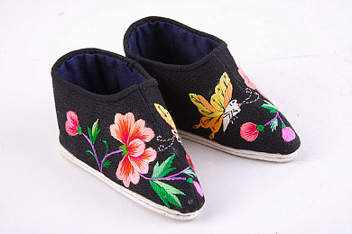 小處女末发育嫩苞H：极速新星，从新手到冠军的驾驶蜕变之旅-1