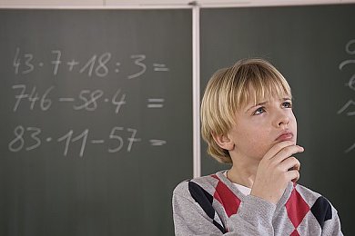 男人和女人一起差差差差:双人驾驶竞速新作,协同漂移链引爆极致默契挑战-1