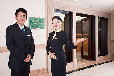 100种不良软件：霓虹幻影，代码狂飙，数字迷城中的终极逃脱-1