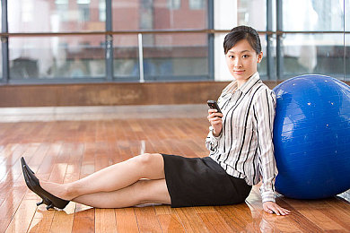 歪歪漫画网站：极速狂飙，漫画赛道上的手绘竞速风暴