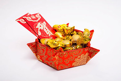 娇妻被朋友调教3p高潮：极速三角，协同破风，共赴巅峰竞速之舞