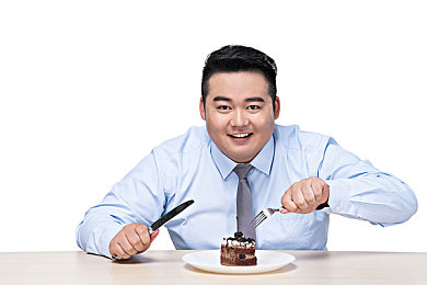 红豆2.0多功能辅助：智能战术革新，极速驾驶体验全面升级