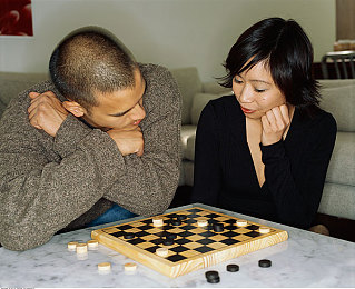 51暗网：霓虹深渊中疾驰的电子幽灵，数据迷雾里的反叛轮胎诗篇-1