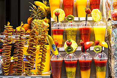 世界上最小的丁字裤美女：像素竞速新作隐藏成就揭秘，微观赛道挑战视觉极限-1