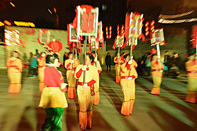 打扑克又叫又痛软件：今日上线，极速扑克狂飙对决融合竞速与卡牌引爆策略狂潮