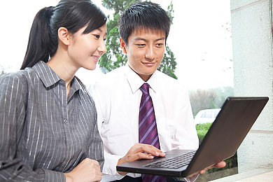 麻豆精品国产：风驰华夏，匠心引擎，赛道上的东方传奇