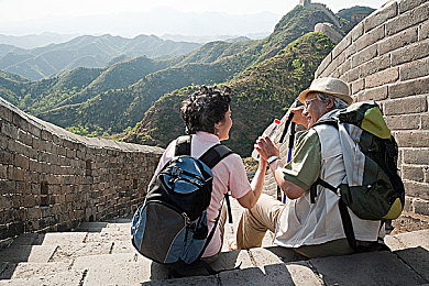 国精产品一区一二区三区:从新手到殿堂,赛车游戏三大进阶阶段全解析,助你驰骋虚拟赛道-2