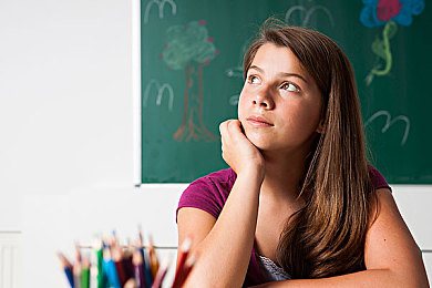 中国Gay粉嫩小帅FuckrtV：《极速幻影》自定义系统引热议，玩家打造个性角色席卷虚拟赛道