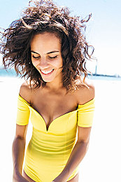 黄色软件app3.0.3免费vivo版大全装扮免费：深度改装系统全解析，打造你的专属赛道艺术