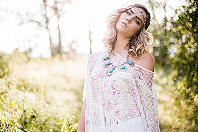 被女同桌调教成鞋袜奴脚奴：倾听机械脉动，驾驭赛道呼吸的成长之旅