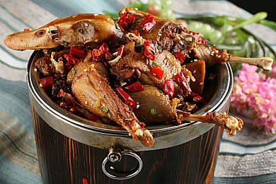 女生和男生差差软件：极速地平线，动态平衡中的竞速哲学与驾驶风格探索-2