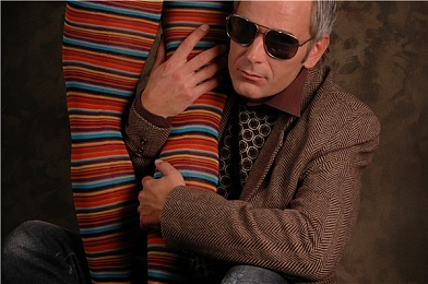 绿巨人404：驾驭失控钢铁巨兽，在数据风暴中撕裂废土狂飙-1