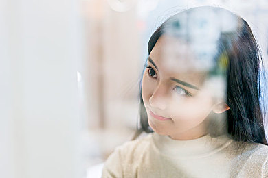 脱狱者侵犯在线播放：直播逃亡，虚拟观众注视下的竞速表演秀-2