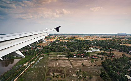 三上悠亚巅峰之作：极速魅影，拟真赛道与艺术调校的竞速新标杆-2