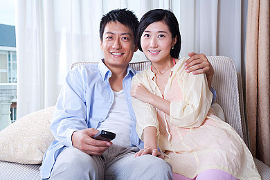 国产精品久久久久久久免牛肉蒲团：东方幻想竞速新作，九重天耐力赛考验策略与持久力-1