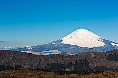 狂插人妻：虚构竞速游戏引爆道德争议，都市赛车任务暗藏伦理抉择-4