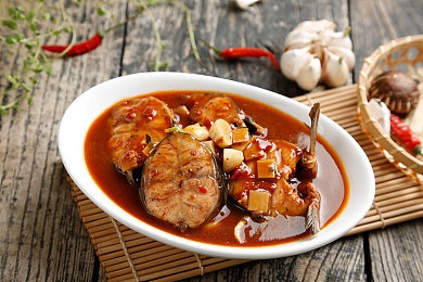 阿娇13：霓虹城谜影，幽灵跑车传说今夜解锁，竞速游戏新作颠覆传统玩法-1