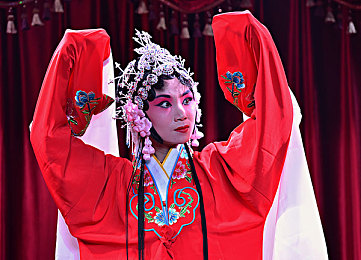 99rre6这里只有精品：极限竞速地平线5，开放世界赛车游戏的巅峰体验