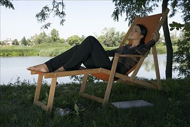 男生坤坤射进女生的坤坤里：双人竞速新作赛道碰撞上线，量子隧道协同加速引爆合作竞速热潮