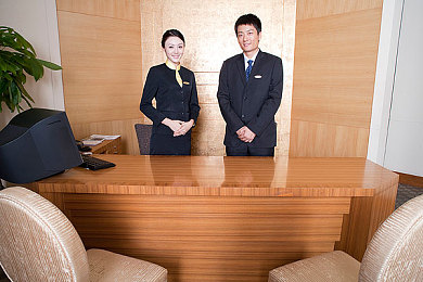 日批发软件免费安装教程：墨西哥风驰电掣，零氪金豪车库养成全攻略-2